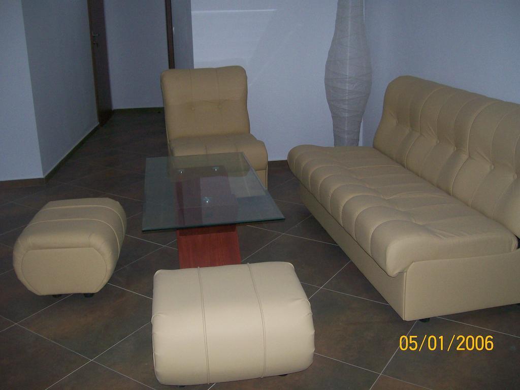 Hera Guest House 奇夫利克 外观 照片