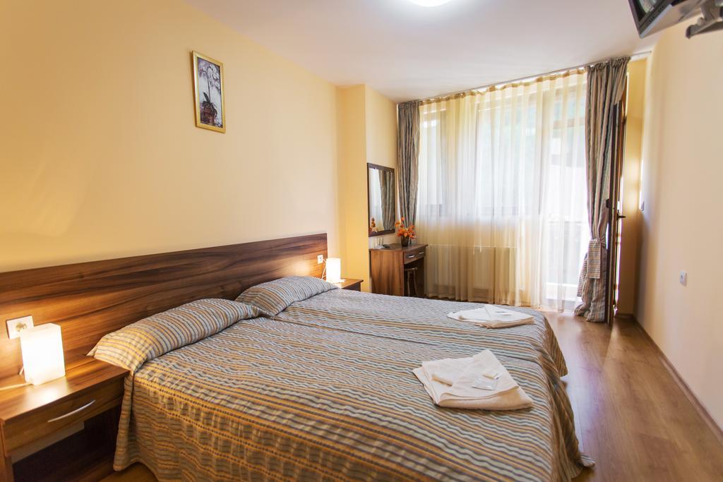 Hera Guest House 奇夫利克 外观 照片